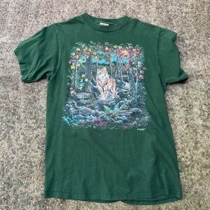 Green wolf outdoors graphic tee shirt